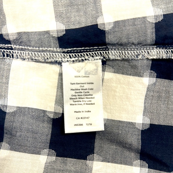 Talbots Clip Dot Popover Navy and White Checked - Picture 6 of 8